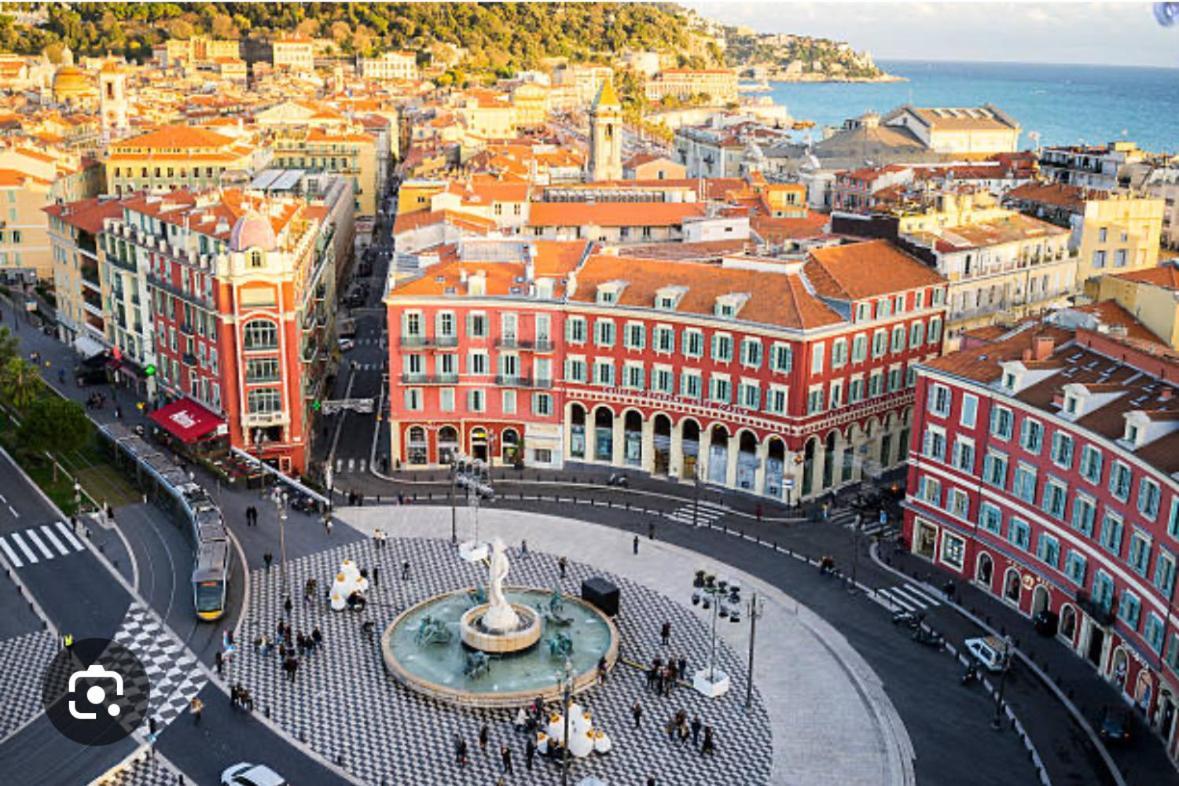 Appartement 4 Couchages Idealement Place Promenade Des Anglais / Cours Saleya 尼斯 外观 照片